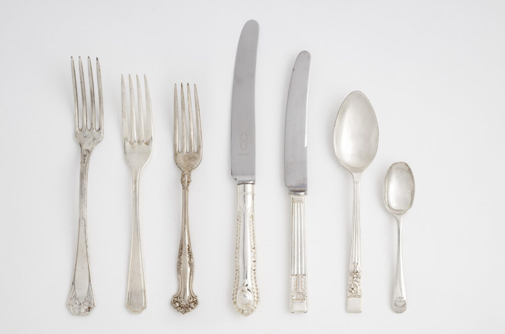 Hélène Millot - Antique Silver
